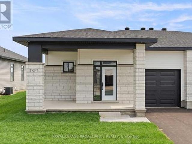 1051 Moore Street, Brockville, ON, K6V 0H1 house for sale | Listing ID X13638 | Royal LePage