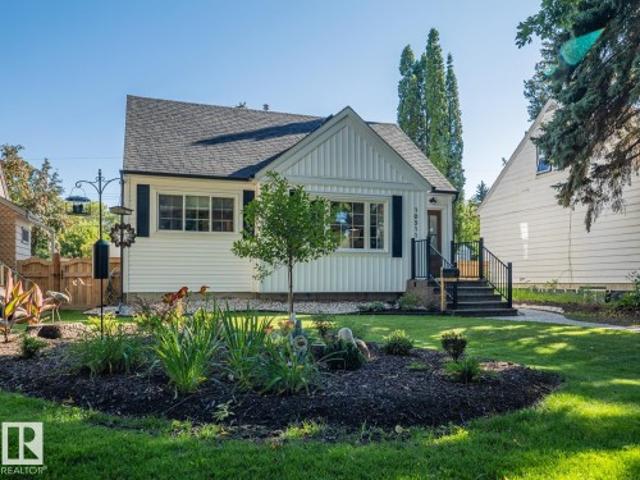 1051 Avenue Nw, Edmonton, AB, T6H 2B2 house for sale | Listing ID E4504 | Royal LePage