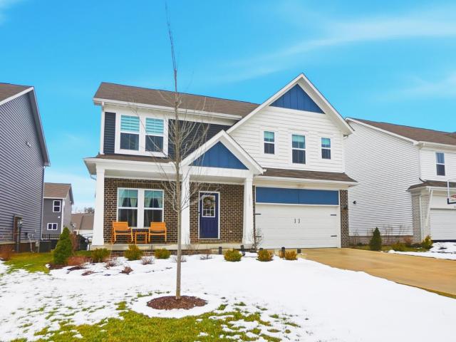 1051 Beehive Grove