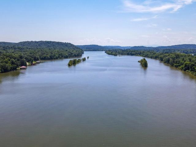 1051 Hiwassee Cir