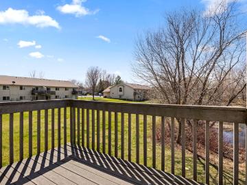 1051 Honeysuckle Lane SE