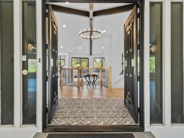 1051 Via Rancho Parkway, Escondido, US, CA