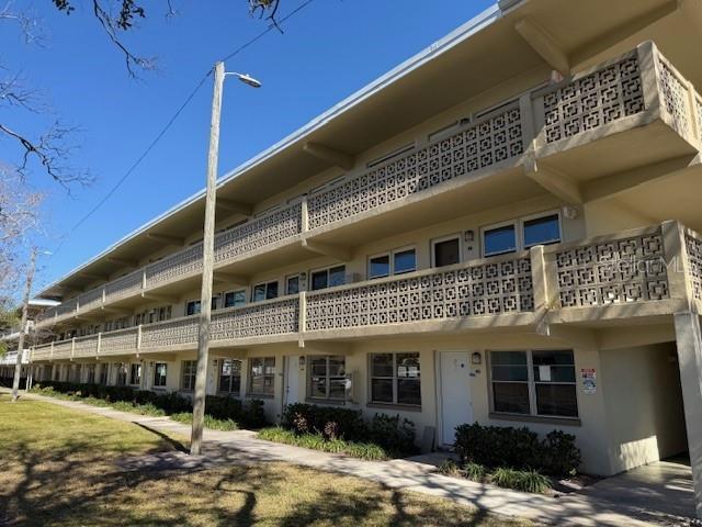 1051 79th Ave N, Unit 202, St. Petersburg, FL 33702 | MLS #TB8474