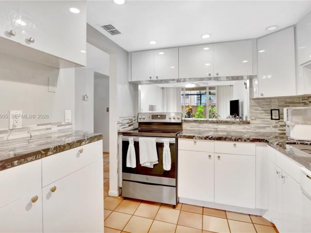 10525 SW 112th Ave, Unit 117, Miami, FL 33176 | MLS #A11970