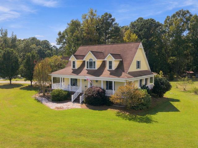 1052 N Creek Drive