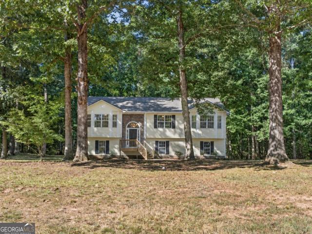1052 Crystal Brook Way