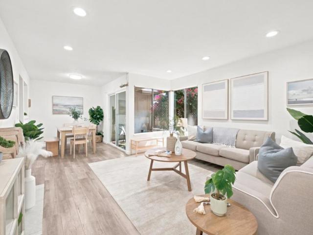 1052 Delna Manor Lane 1052