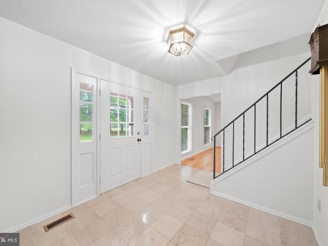 1052 Ridge Road