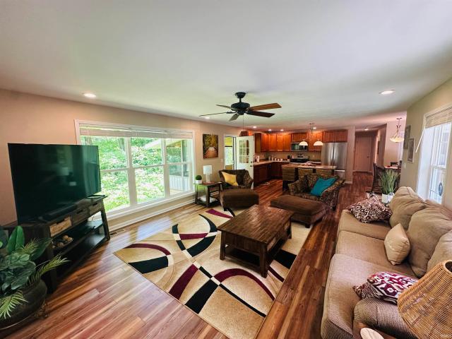 10532 Ten High Drive