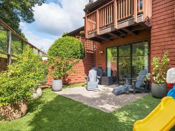 1053 Margaret Ct, Novato, CA 94947 | MLS #326036