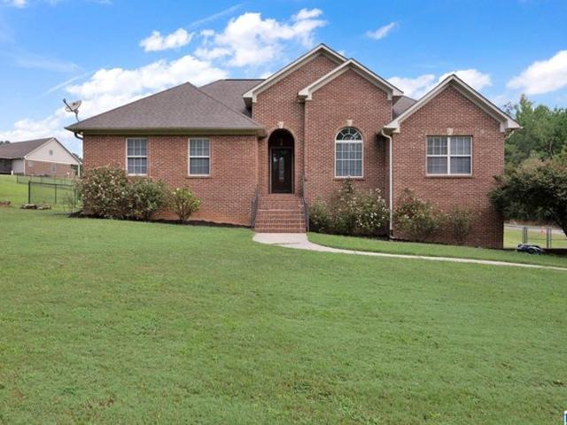 1053 Armstrong Loop, Hayden, AL 35079