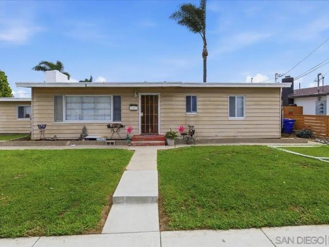 1053 Emory St, Imperial Beach, CA