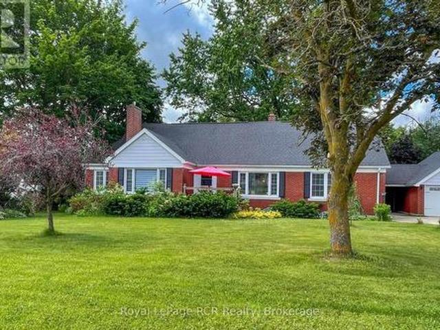 1053 Highway 9, South Bruce, ON, N0G 2J0 house for sale | Listing ID X13443 | Royal LePage