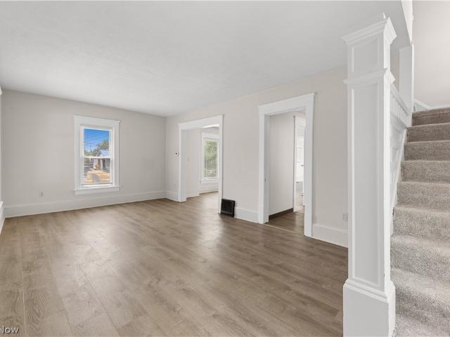 1053 Wyley Avenue