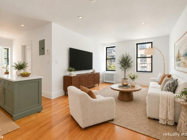 105 115 Bennett Avenue, New York, NY