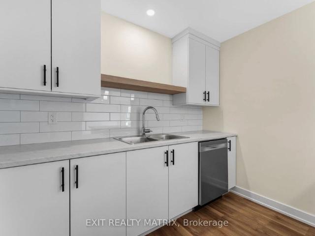 105 333 Belfort Street, Russell