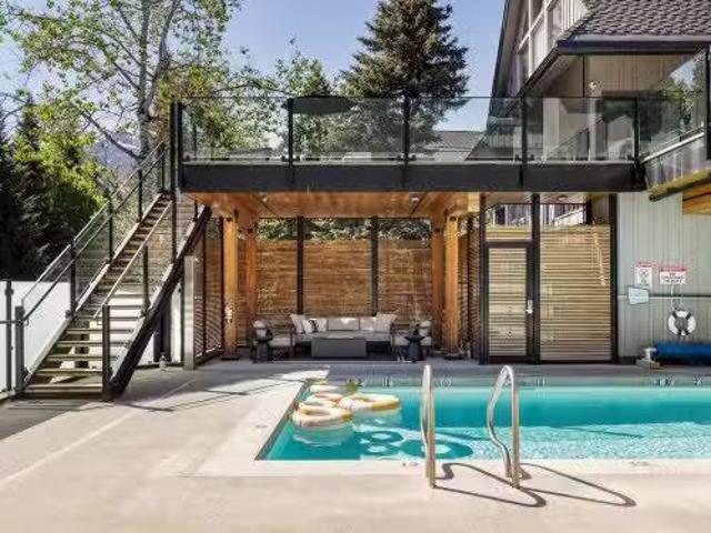 105 4365 Northlands Boulevard, Whistler, BC, V8E 1C4 Single.