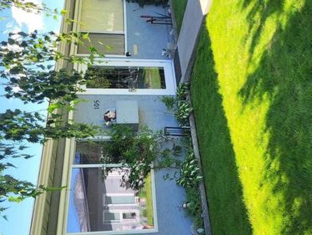 105 601 Wade Avenue, Penticton, BC, V2A 1V6 house for sale | Listing ID 10392 | Royal LePage