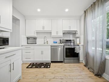 105 6 Falconer Drive, Mississauga, ON, L5N 1M1 townhouse for sale | Listing ID W13448 | Royal LePage