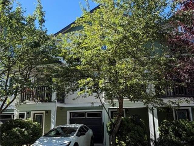 105 827 Arncote Ave, Langford, BC, V9B 0C6 house for sale | Listing ID 1032 | Royal LePage