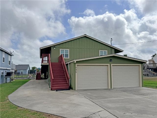 105 Copano Cove Rd, Rockport, TX 78382 | MLS #473586