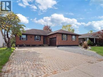 105 Calla Terrace, Welland, ON, L3C 7C2 house for sale | Listing ID 40826 | Royal LePage