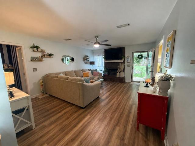 105 Carimar Place