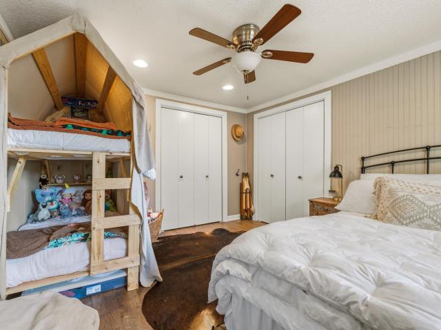 105 Chambers Point # 4