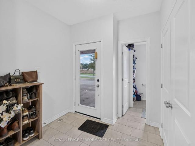 105 Chaperal Private, Ottawa