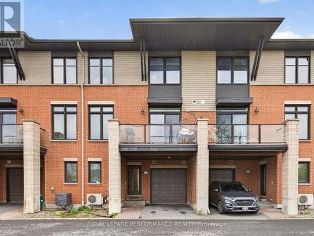 105 Chaperal Private, Ottawa, ON, K4A 0Y2 house for lease | Listing ID X13874 | Royal LePage