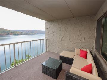 105 Cliffside Dr, South Bristol, NY 14424 | MLS #R1676