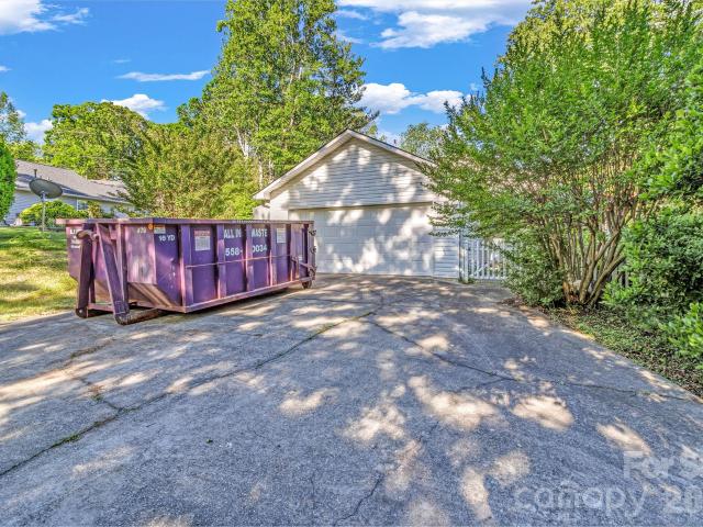 105 Amelia Drive