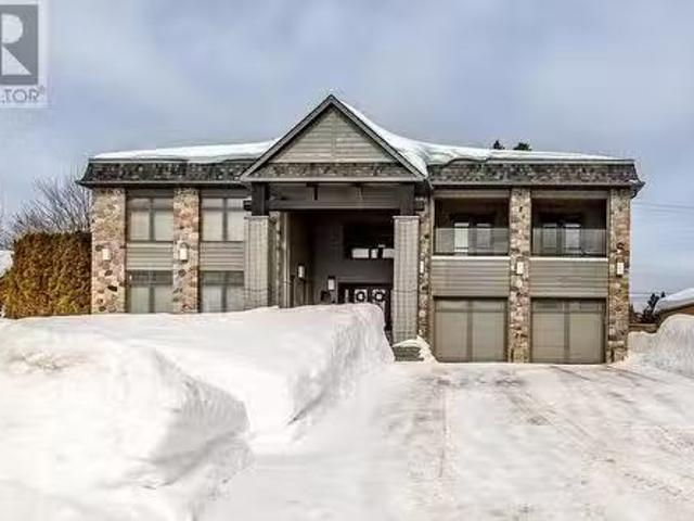 105 Alworth Pl, Saut Ste Marie, ON, P6B 5W5 house for sale.