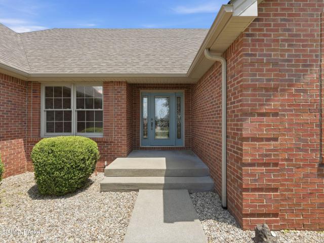 105 Bethany Ct