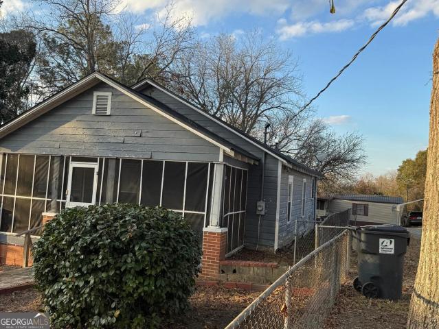105 Bell Avenue SE