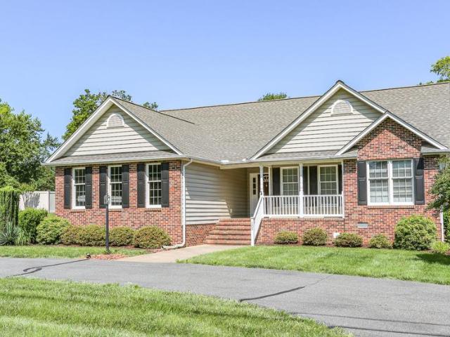 105 Brooke Drive
