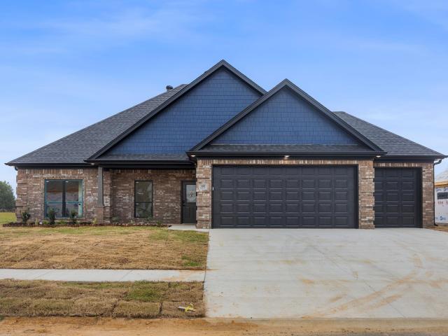 105 Glade Drive