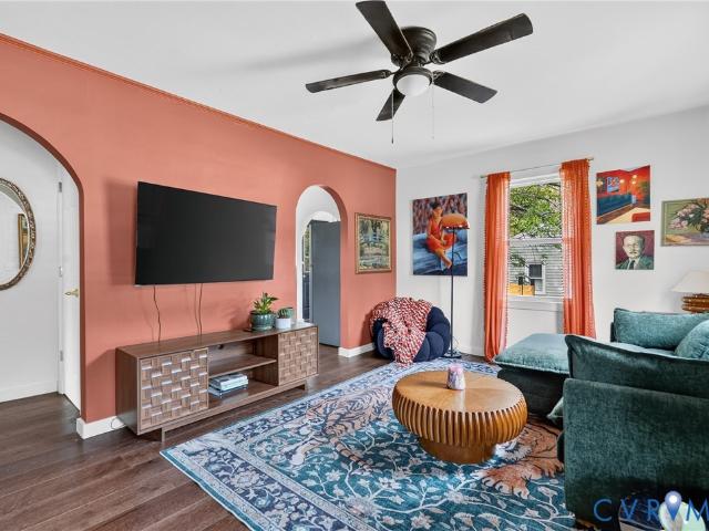 105 Gravatt Avenue