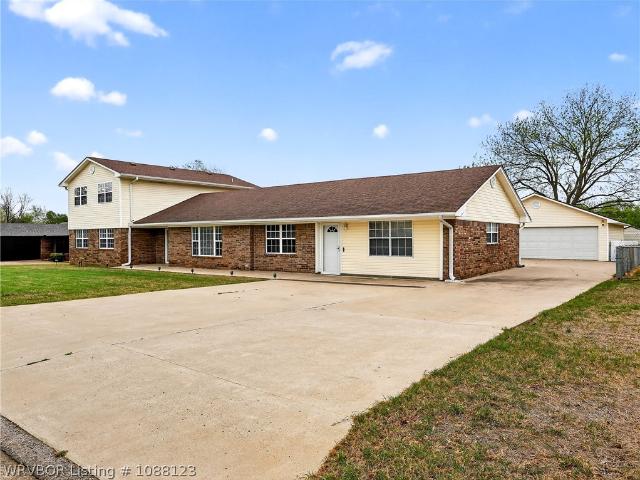105 Dogwood Avenue
