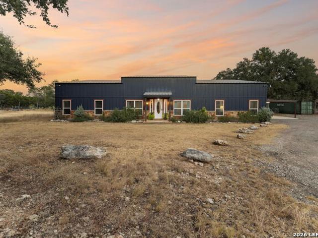 105 Dillard Lane