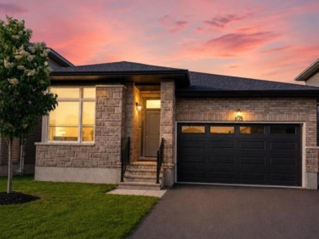 105 Dunlop Road, Carleton Place, ON, K7C 0R8 house for sale | Listing ID X13500 | Royal LePage