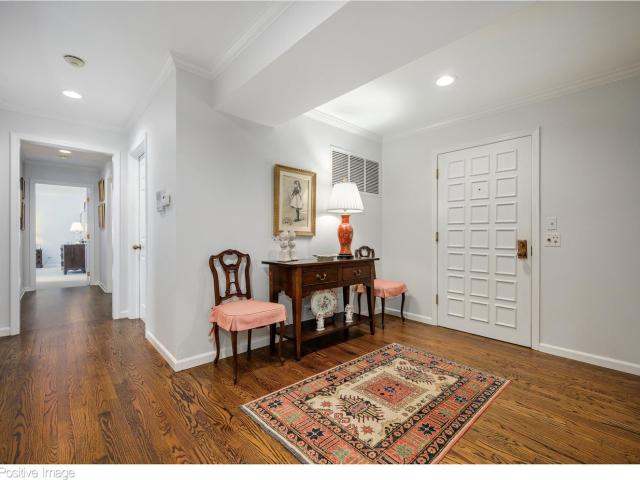 105 E Laurel Avenue # 103