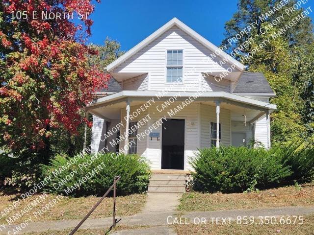 105 E North St