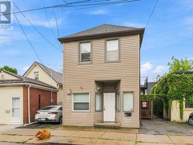 105 Emerson Street, Hamilton, ON, L8S 2X5 house for sale | Listing ID X13805 | Royal LePage