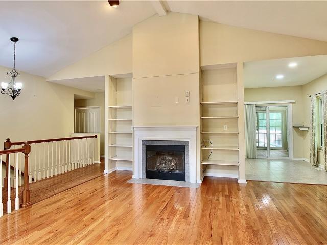 105 Eagle Court