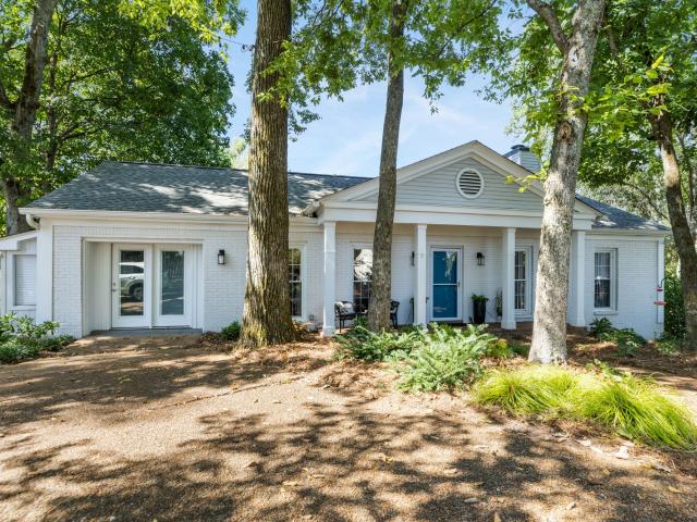 105 Eller Ct