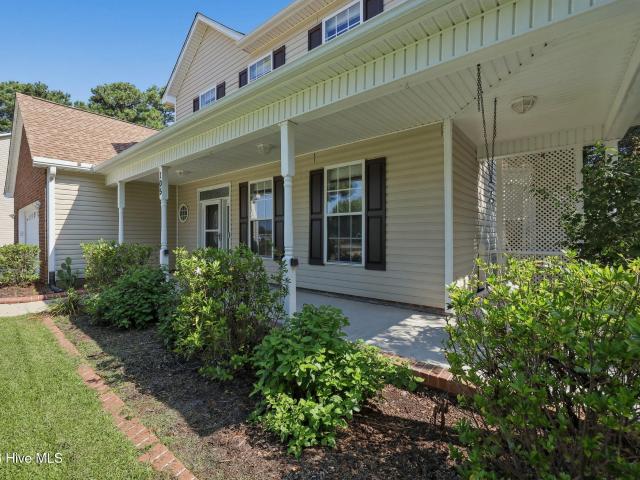 105 Forest Lane