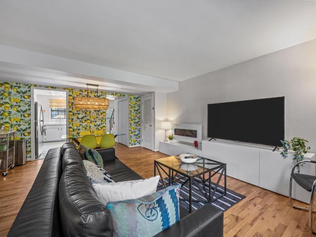 105 Fidelity Street B19