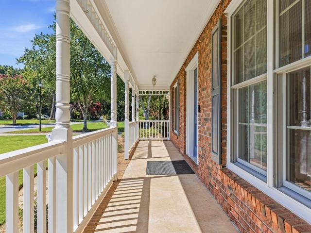 105 Holly Crest Circle