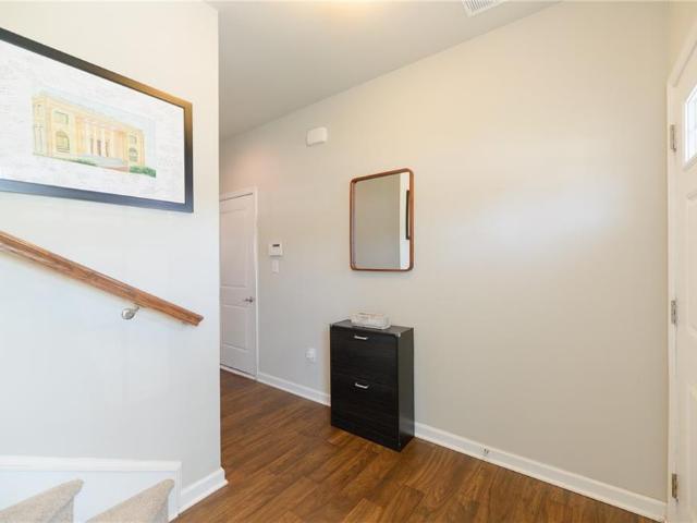 105 Hale CIR